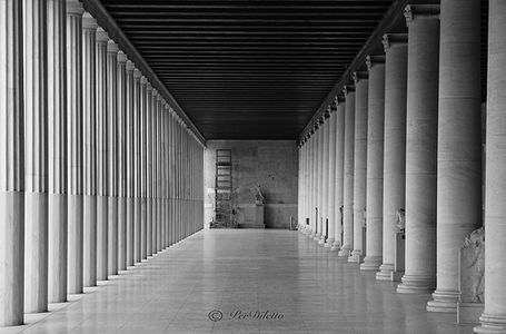 Image for Giù le mani dall'Università greca!
