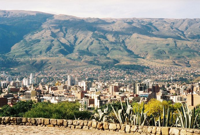 Image for „Cochabamba hat meinen Charakter geprägt!“: Kindheit zwischen Deutsch und Spanisch 
