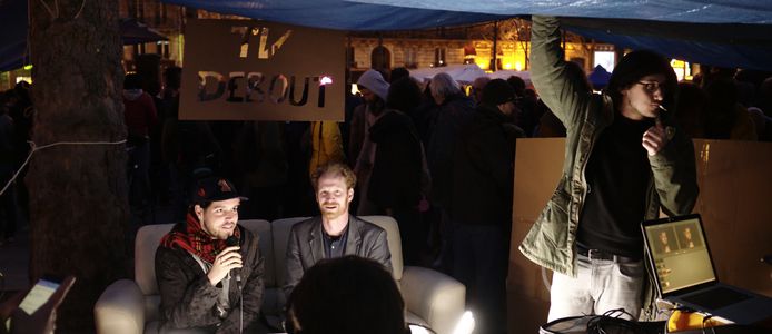 Image for Nuit debout a Parigi: notti insonni in "un'atmosfera da Sessantotto"