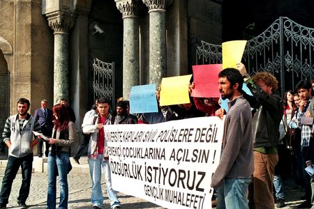 Image for Etudiants à Istanbul : petite leçon d’apolitisme 