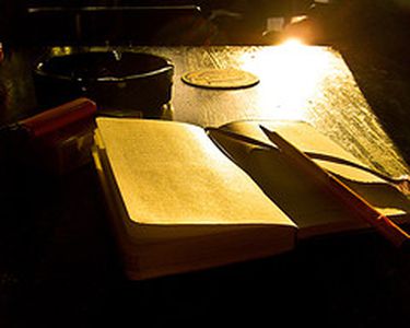 Image for Corsi di traduzione letteraria. Ma anche di giornalismo, scrittura creativa e poesia