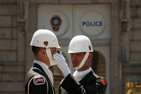 Image for Turchia, sfida ai tabù nazionalisti