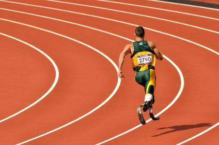 Image for Jeux paralympiques : le sport au-delà des médailles