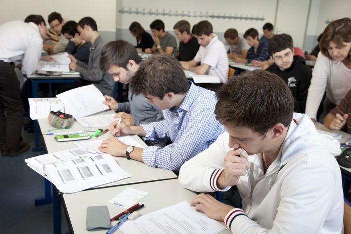 Image for Classi prépas: meritocrazia o privilegio di classe?