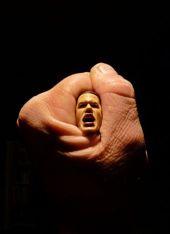 Image for Brussels: Spanish expat on depression taboo