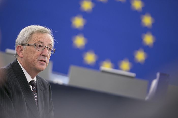 Image for Juncker si rivolge realmente ai giovani ? 