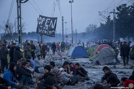Image for Idomeni : Skype peut-il sérieusement sauver les réfugiés ?