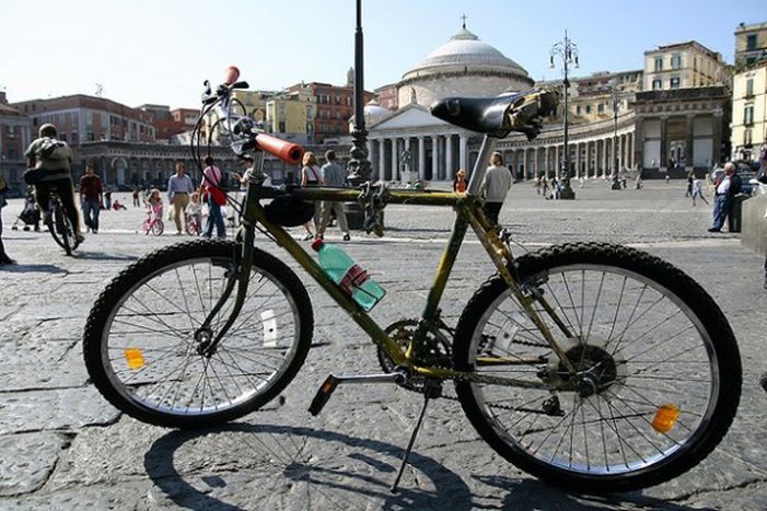 Image for Napoli sui pedali