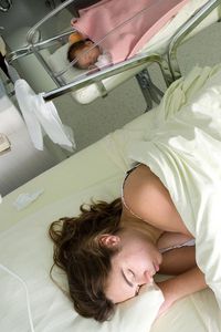 Image for Rallongement du congé maternité : un heureux événement ?
