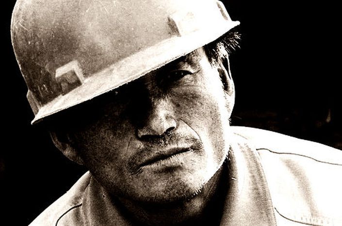 Image for Lavorare di più? Anche sessantacinque ore a settimana
