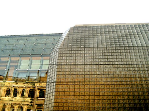 Image for Teatr wokół teatru w Pradze
