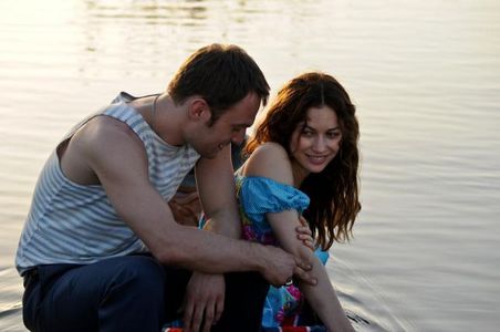 Image for Una storia d’amore a Chernobyl interpretata dall'ex Bond girl