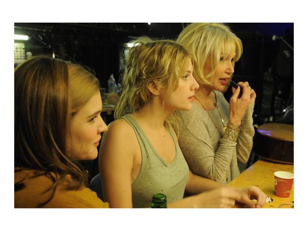 Image for Les Adoptés, premier film de Mélanie Laurent : triptyque dramatique