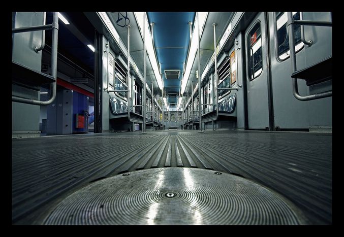 Image for Milano raccontata dai sotterranei