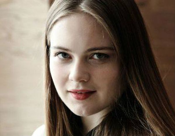 Image for Hera Hilmar, l'actrice venue du froid