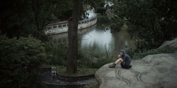 Image for „Értenem kell, hogy mi történik a képen”- interjú Domokos Balázzsal, a Fehér Farkas operatőrével