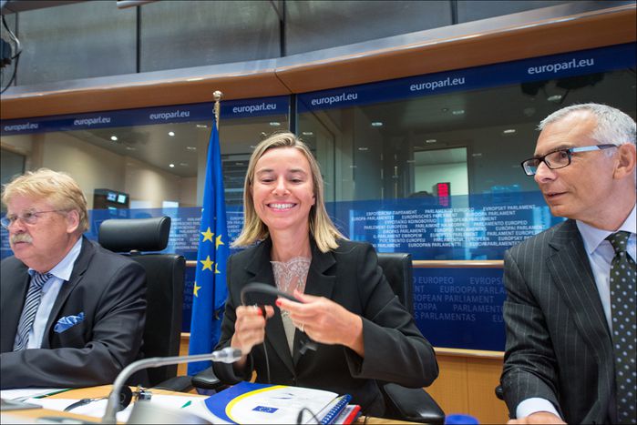 Image for Federica  Mogherini : au plus près de l'inconnue