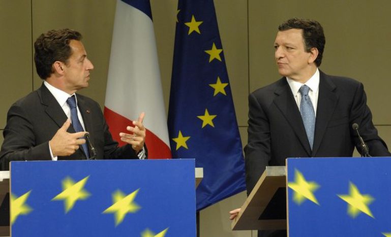 Image for Les institutions européennes selon le traité de Lisbonne
