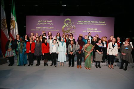 Image for Le documentaire inédit de France Culture sur la Résistance en Iran