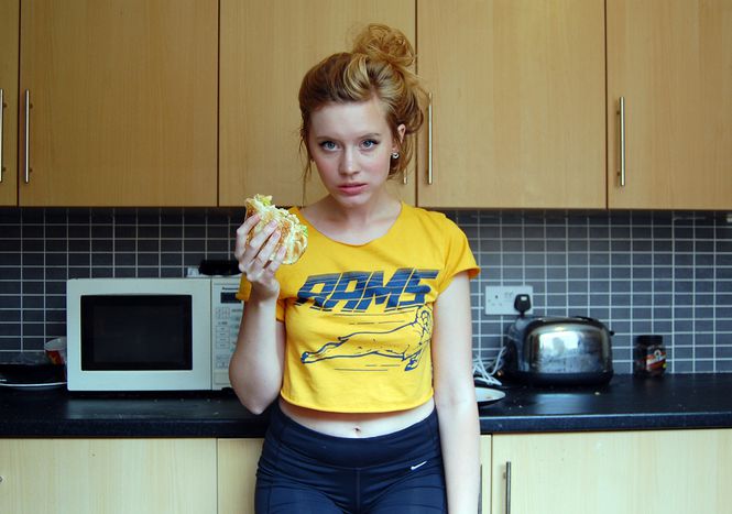 Image for La protesta del Sandwich: eres un becario, cállate