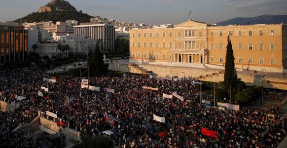 Image for Stelios Elliniadis : Le monstre est toujours là, il terrorise les peuples et pille les pays