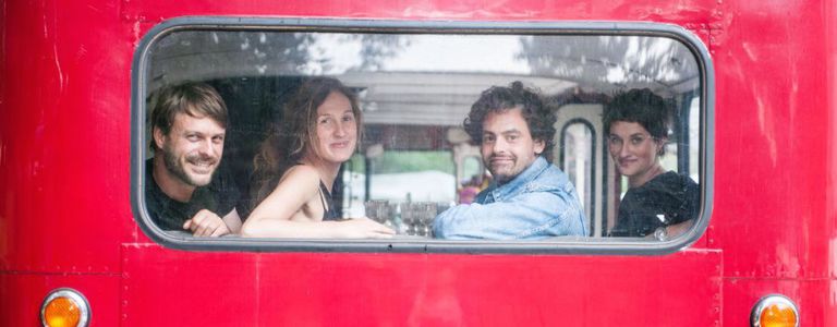 Image for [VIDEO] Bus der Begegnungen: Reden ohne Buzz