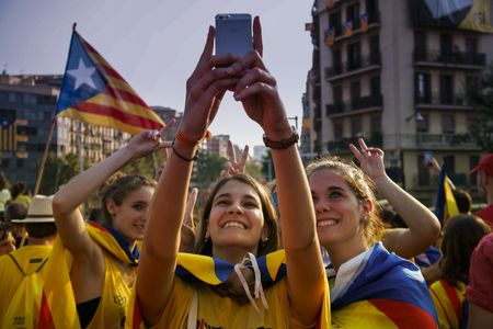 Image for Svolta in Spagna: i separatisti vincono in Catalogna