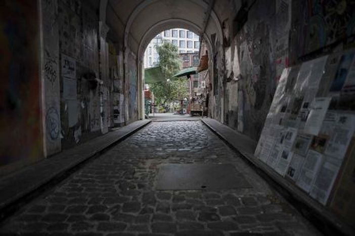 Image for Unterwegs im Gängeviertel: Häuserblock des Hamburger Widerstands