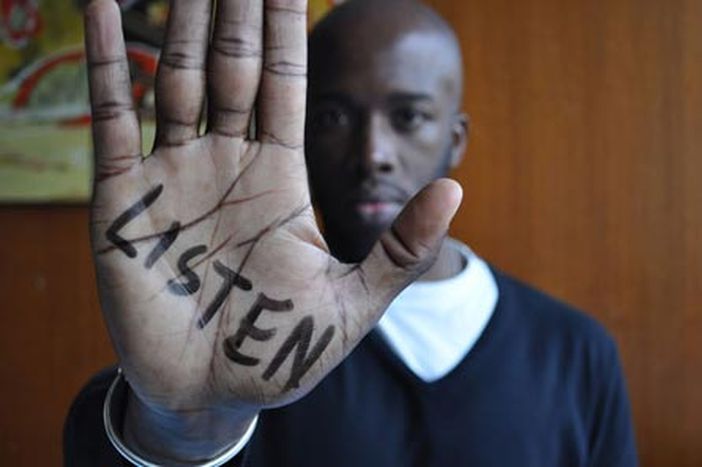 Image for Football: des Blancs refusent de jouer contre des Noirs