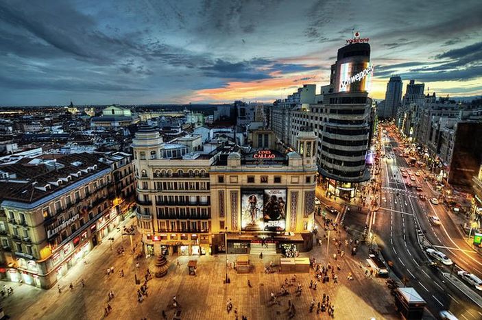 Image for Il turismo si dibatte tra Madrid e Barcellona 