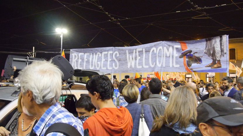 Image for Un giro dentro l'hub: come Milano accoglie i migranti