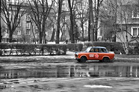 Image for Cracovia, una 'experiencia comunista' a bordo de un Trabant