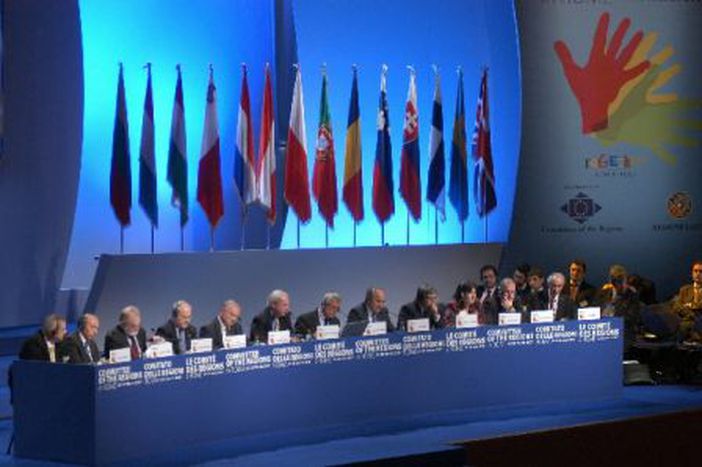 Image for Le régional a-t-il sa place au sein de l’Union européenne ?
