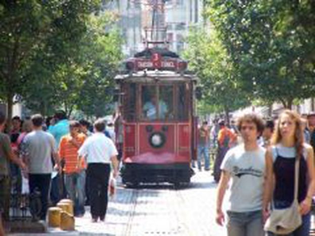 Image for Estambul, Berlín, Atenas, Sevilla y Pristina entran en la Babelblogsfera