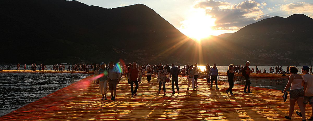 Image for The floating piers: l'arte che fa camminare sulle acque