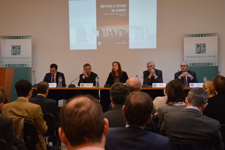 Image for To be or not to be European: Is UK going through an existential crisis ? 