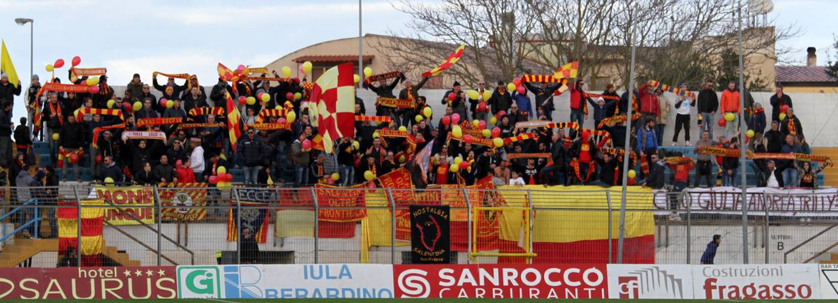 Image for Salentini oltre frontiera: si scrive calcio, si legge passione
 