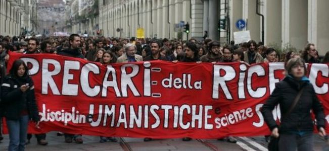 Image for La scuola italiana protesta

