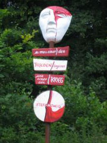 Image for 27 symbols for peace in Europe