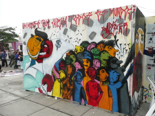 Image for Lima: due vertici a confronto
