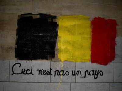 Image for La politique linguistique en Flandre : surréalisme à la belge